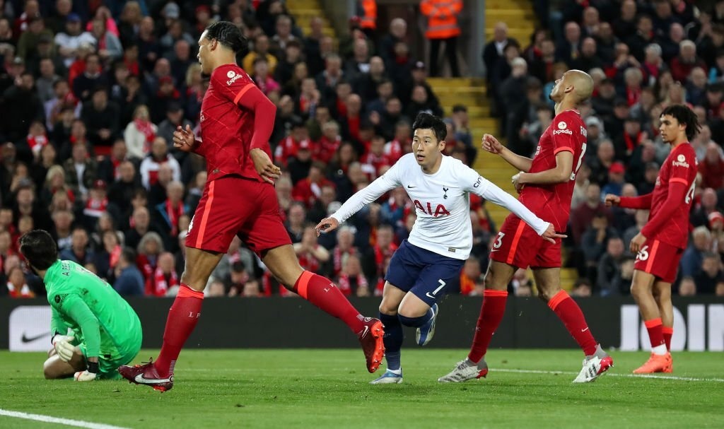 Liverpool dau Tottenham anh 7