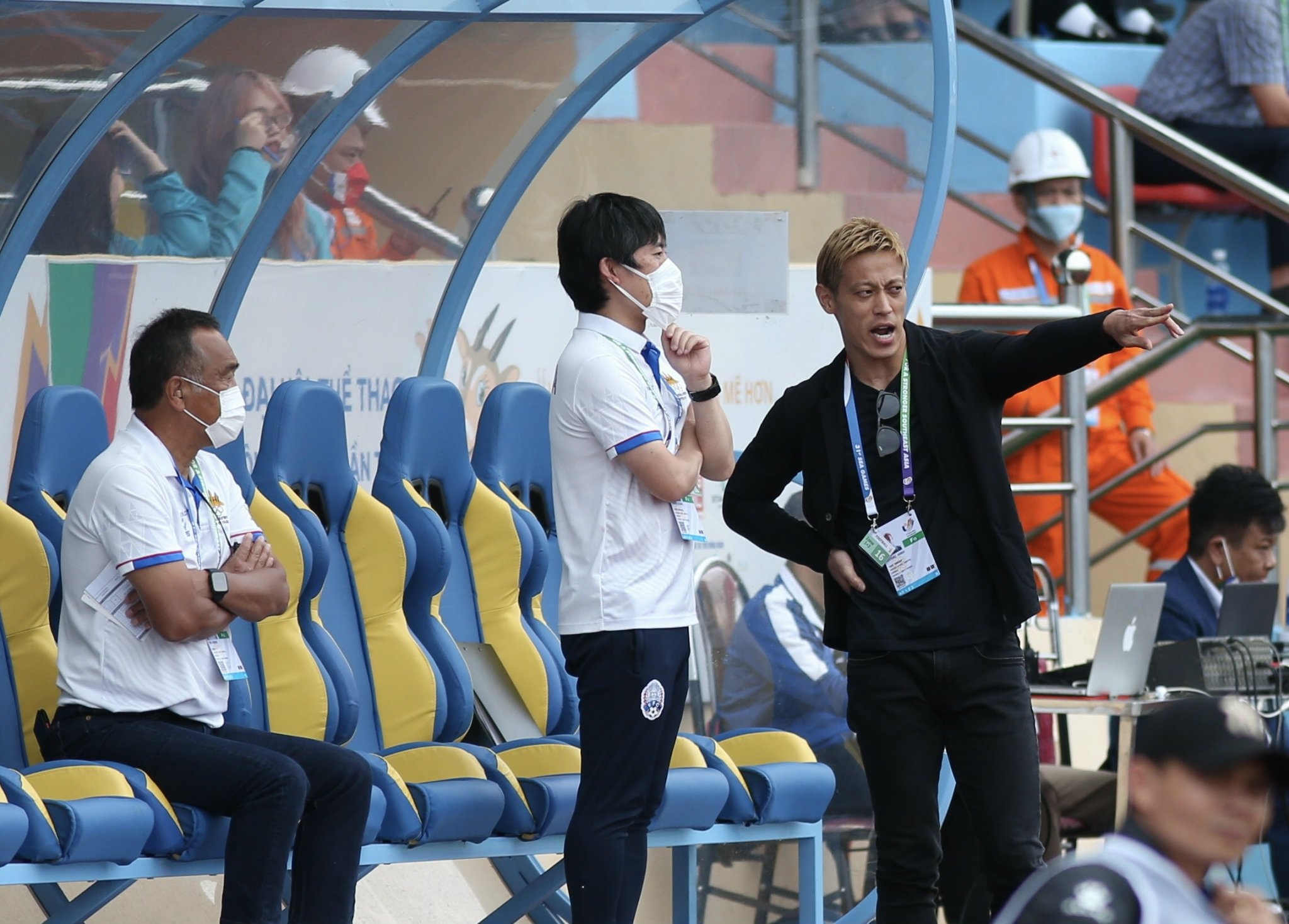 HLV Honda khong hai long voi hoc tro anh 2