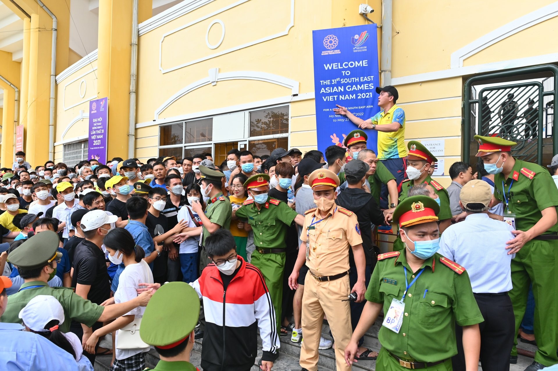 CDV Nam Dinh tran xuong san o tran Thai Lan gap Indonesia anh 6