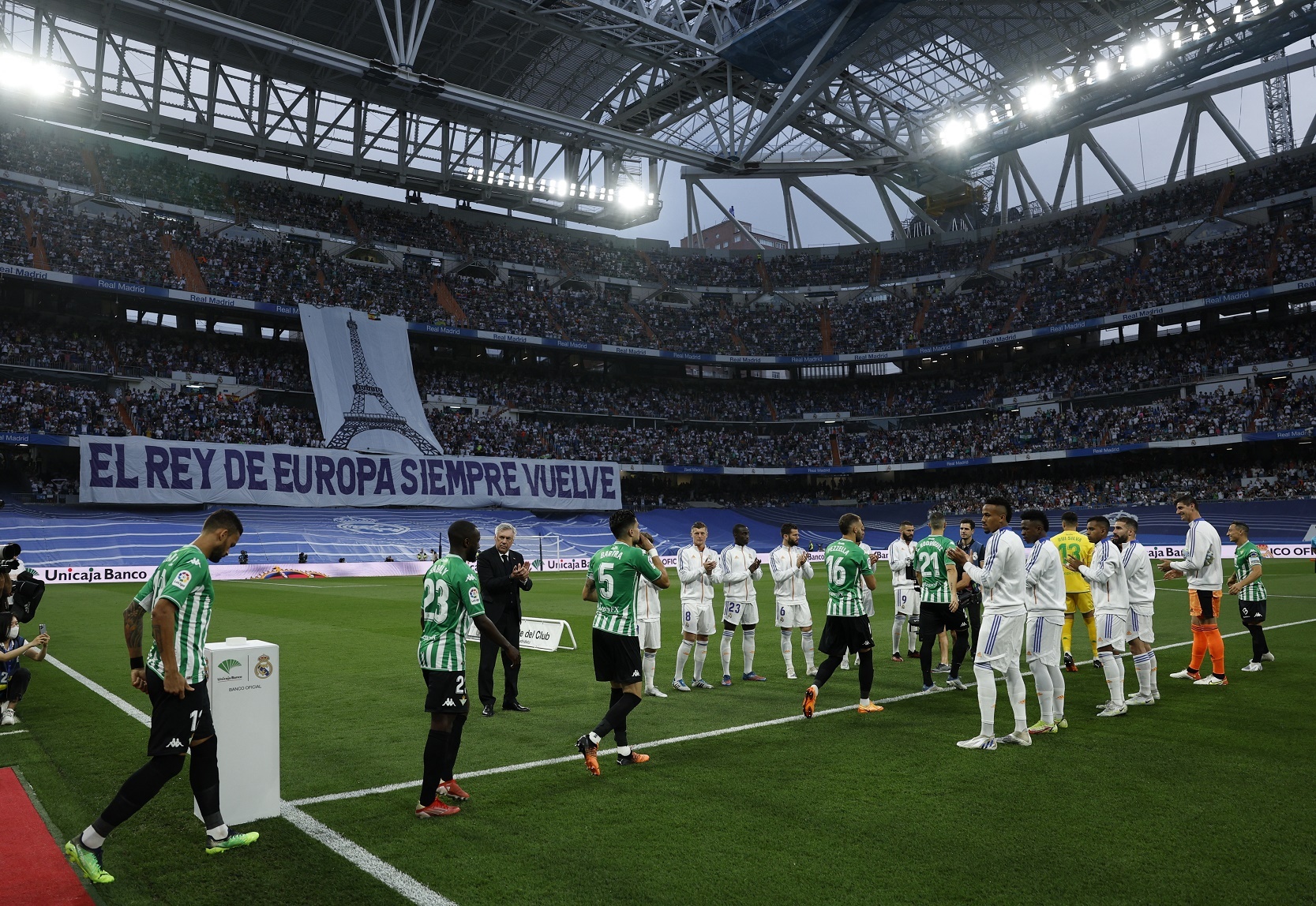 Real Madrid xep hang don tan vuong Copa del Rey anh 1