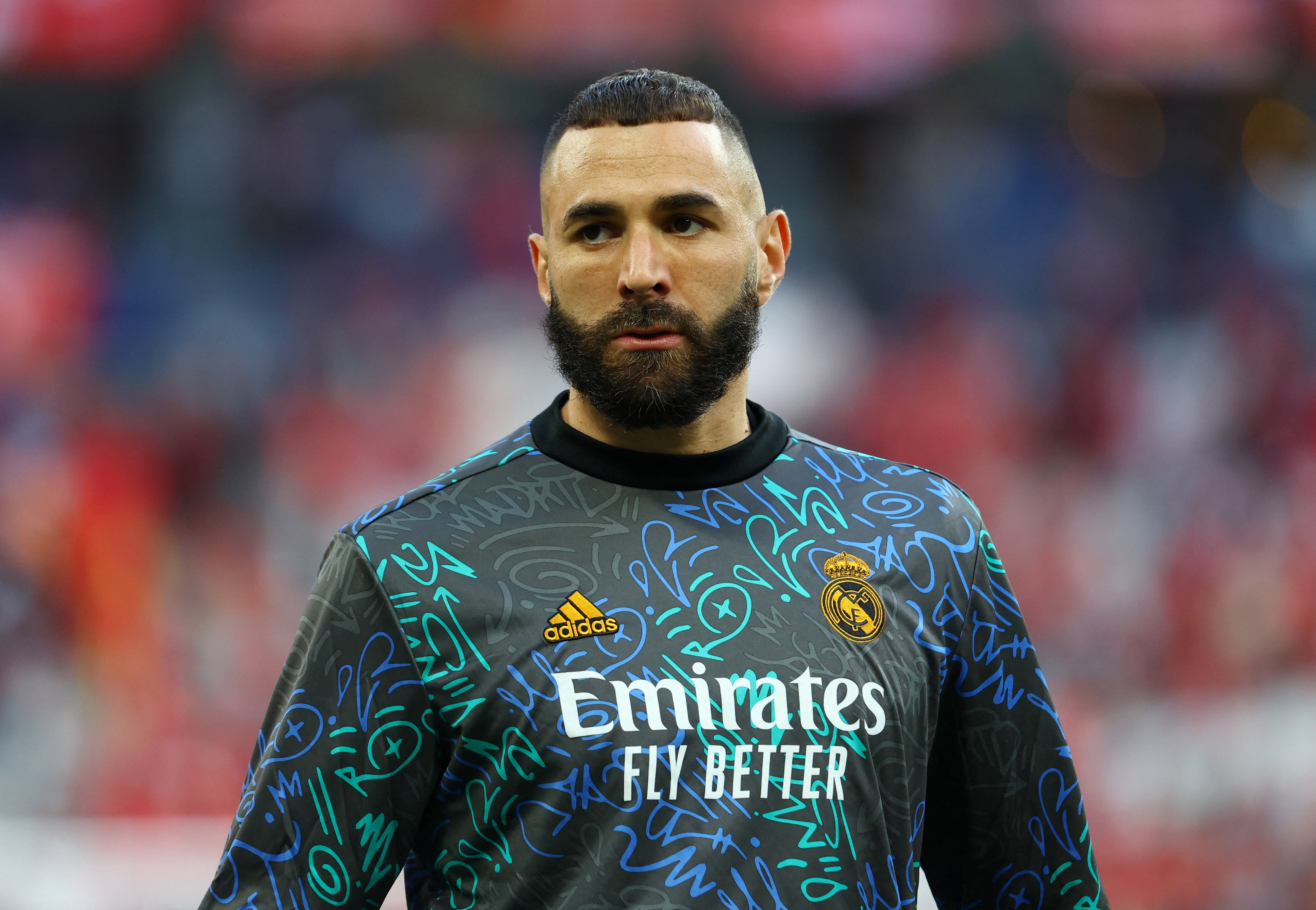 Ly do khien chung ket Champions League bi lui hon 30 phut hinh anh