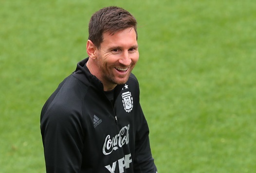 Messi: 'Real khong phai doi manh nhat Champions League' hinh anh