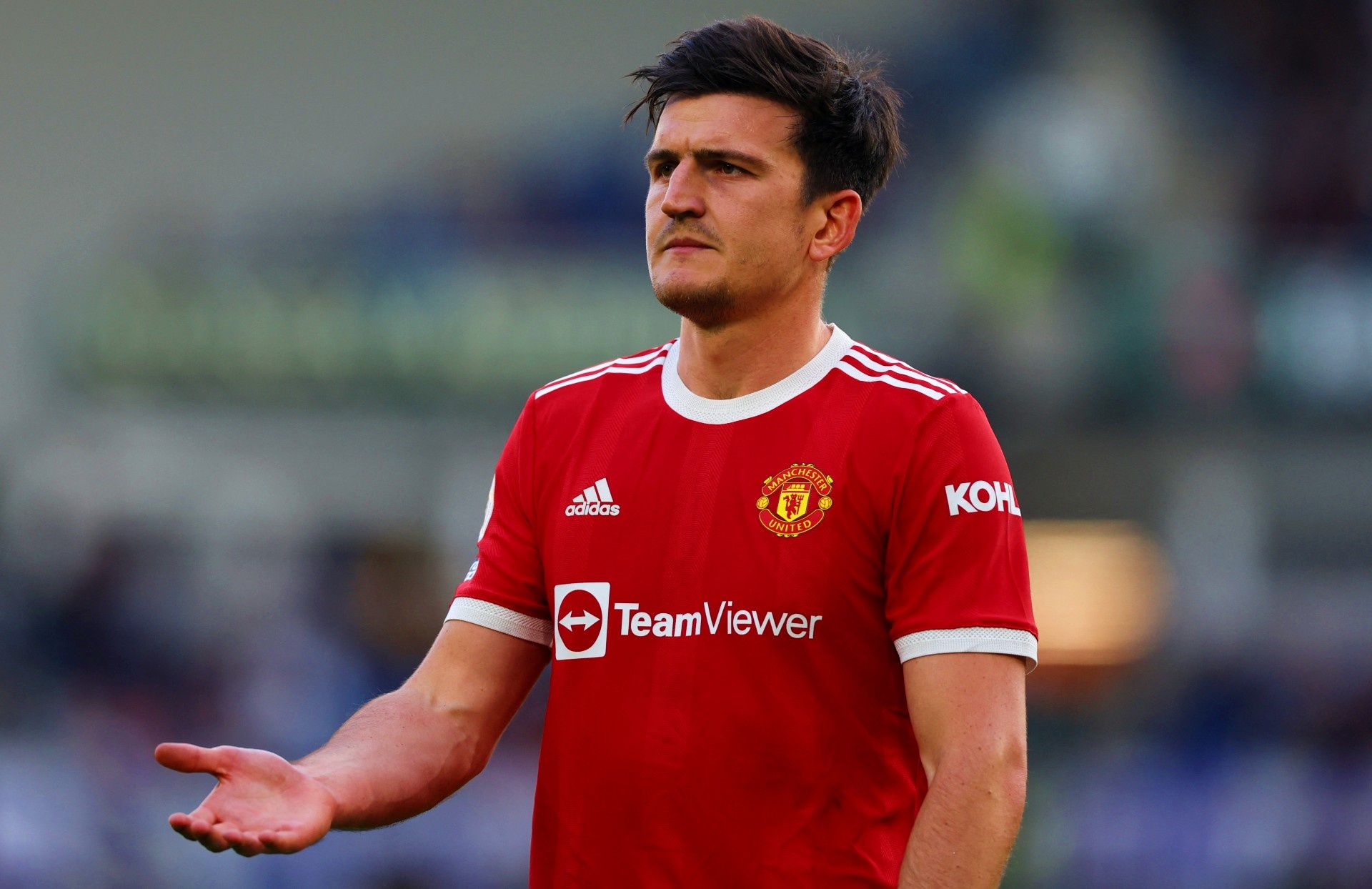 Maguire lan dau len tieng ve loi de doa danh bom tu co dong vien hinh anh