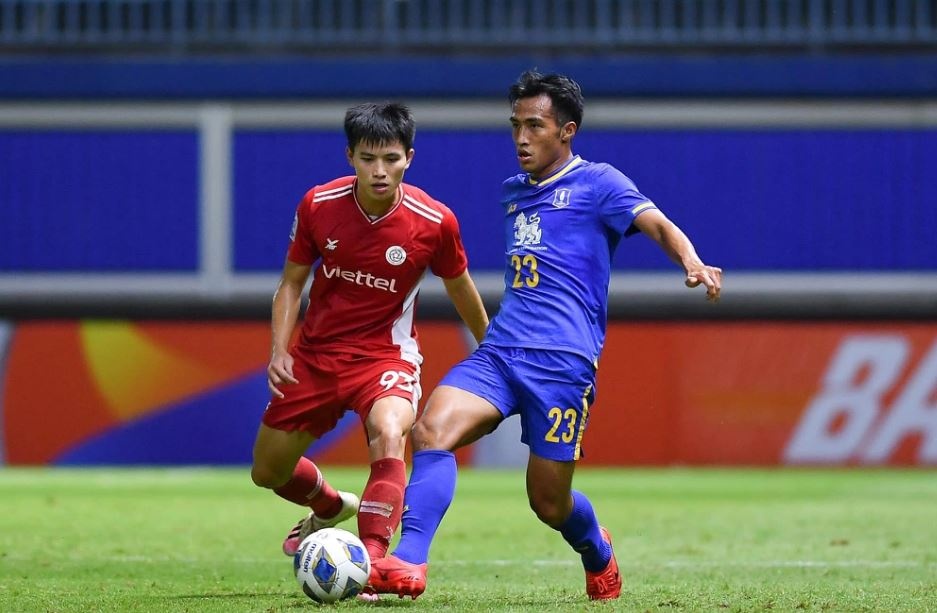 Thanh Binh va dan sao dang xem tai VCK U23 chau A anh 7