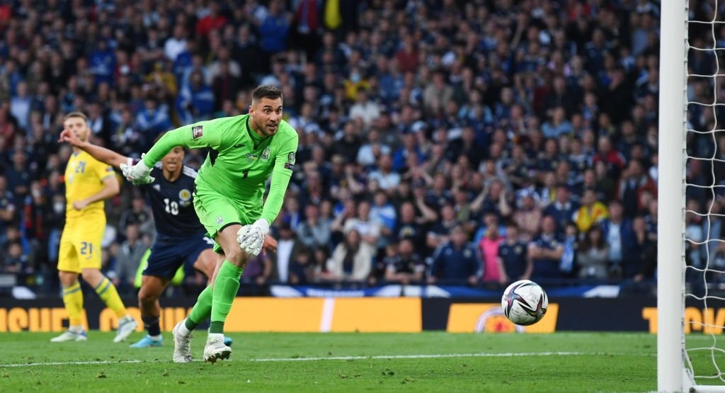 Ukraine dau Scotland anh 5