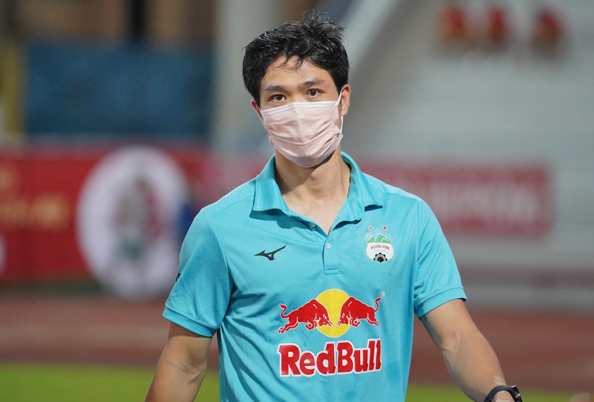 Ngay toi te cua Cong Phuong va HAGL anh 1