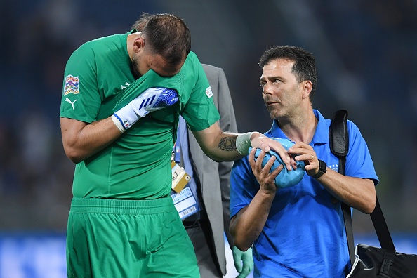 Italy roi chien thang truoc tuyen Duc hinh anh