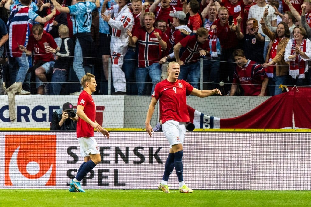 Haaland thang hoa tai UEFA Nations League anh 1