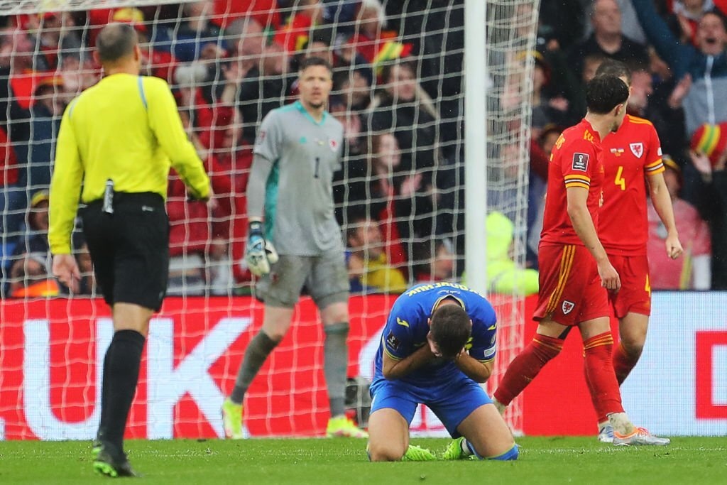 Wales dau Ukraine anh 8