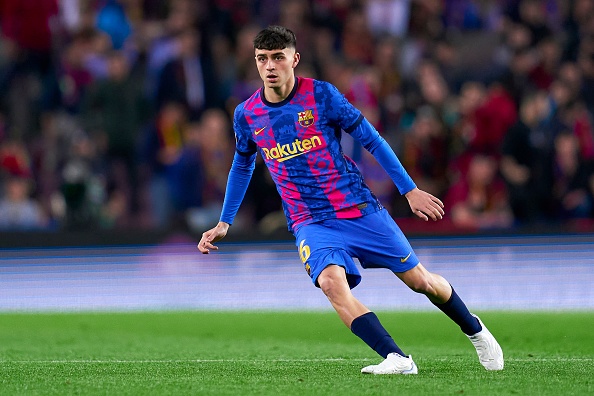 Doi hinh trong mo cua Barca mua toi voi 5 tan binh anh 7