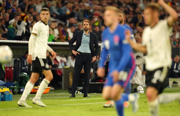 HLV Southgate quen luat o tran gap tuyen Duc anh 1