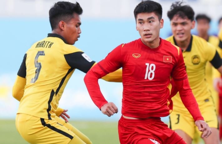 U23 Viet Nam duoc thuong nong sau khi vao tu ket giai chau A hinh anh