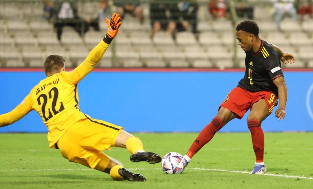 De Bruyne cung dong doi vui dap Ba Lan 6-1 anh 7