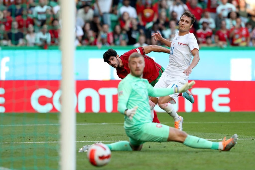 Bo Dao Nha dau CH Czech anh 3