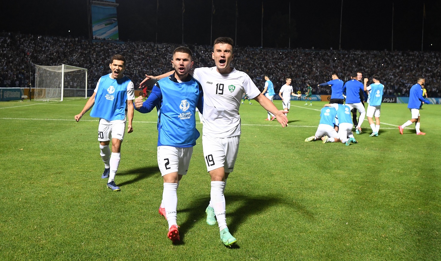 Uzbekistan vao ban ket U23 chau A anh 4