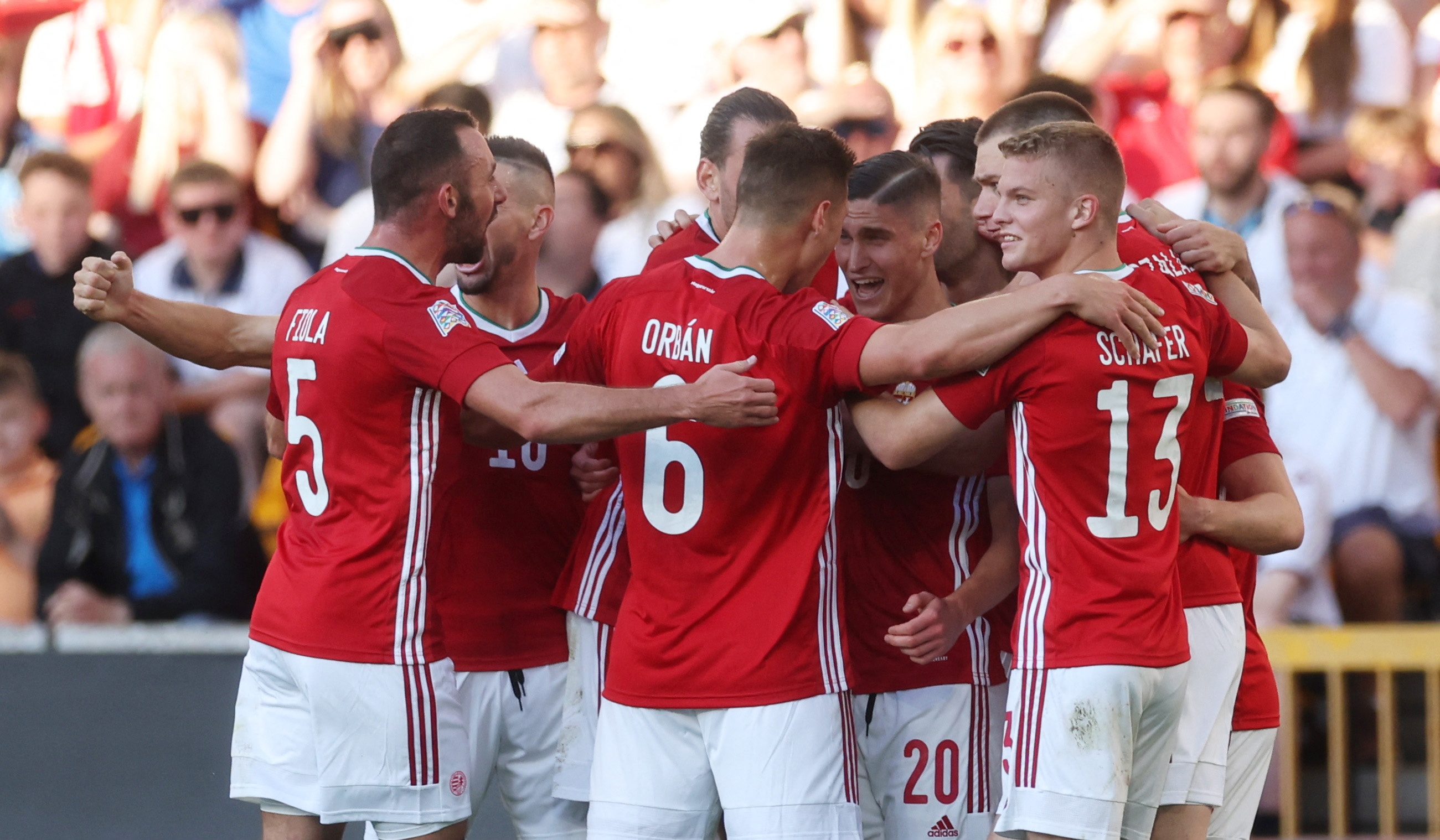 Anh thua Hungary anh 10