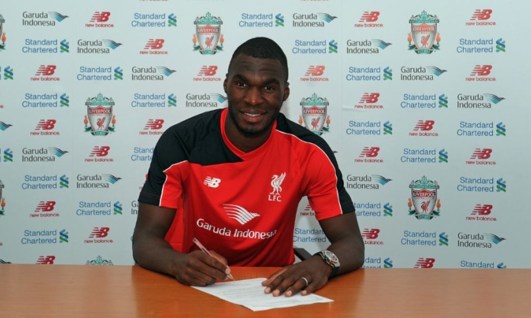 8 vu mua tien dao tham hoa trong ky nguyen Premier League anh 5