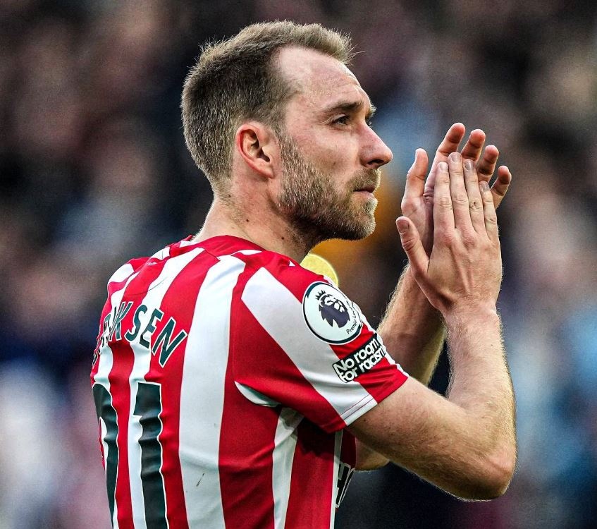 Cau thu thu 4 tu choi gia nhap Man United anh 1