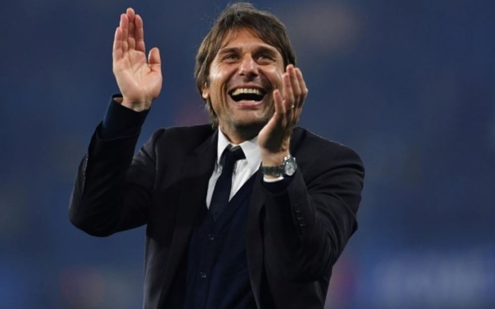 Tottenham pha ke hoach cua Man United hinh anh