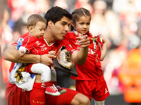 Con gai Luis Suarez tro thanh hien tuong mang xa hoi anh 6