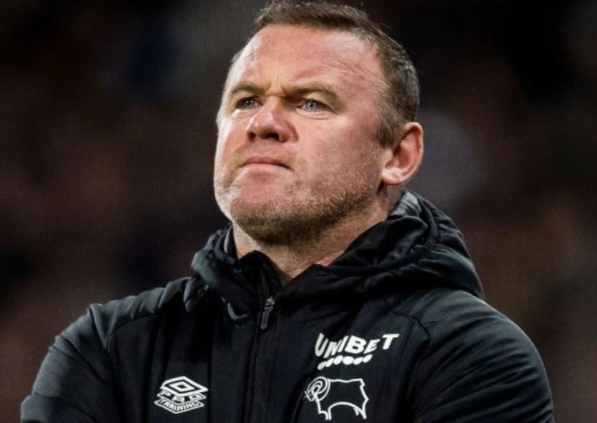 Wayne Rooney tu chuc huan luyen vien Derby County hinh anh
