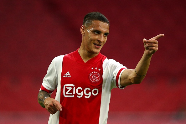 Sao Ajax bo tap de duoc den Man United anh 1