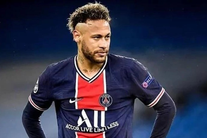 PSG chao ban Neymar cho Juventus hinh anh