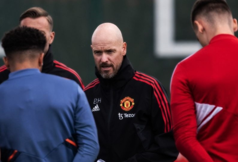 Hai thay doi dau tien cua Man United duoi thoi HLV Ten Hag hinh anh