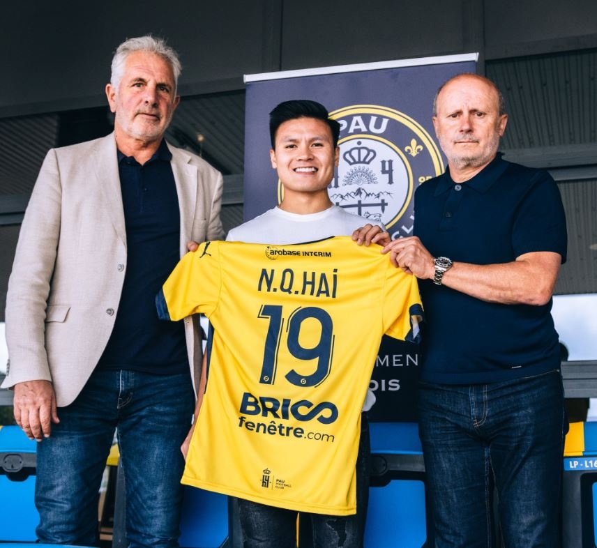 Quang Hai rang ro trong ngay lam nen lich su anh 3