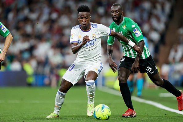 10 cau thu U21 hay nhat mua giai 2021/22 anh 1