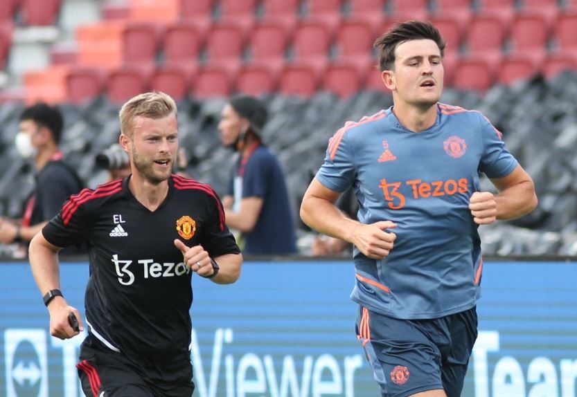 Harry Maguire phai tap mot minh tai Thai Lan hinh anh