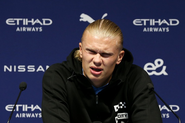 Haaland thach thuc Man United trong le ra mat Man City anh 7