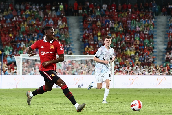 Lisandro Martinez vao doi hinh dat nhat lich su Man United anh 3