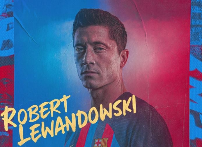 Lewandowski tao con sot ngay khi den Barcelona hinh anh