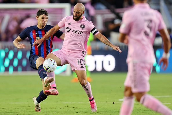 Tan binh Raphinha toa sang trong tran thang 6-0 cua Barcelona anh 6