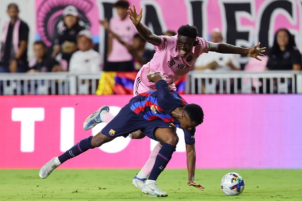 Tan binh Raphinha toa sang trong tran thang 6-0 cua Barcelona anh 5