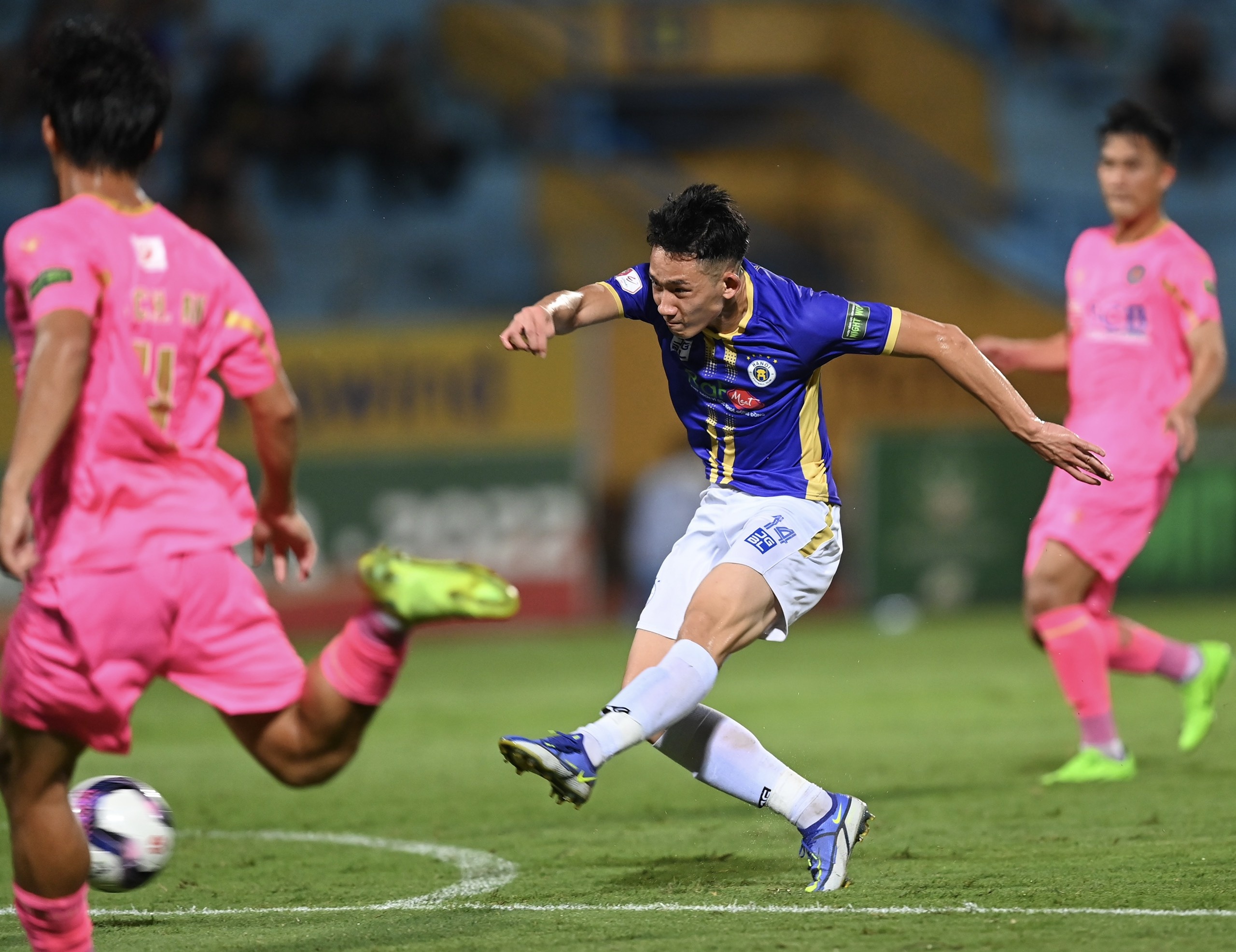 CLB Ha Noi vs Sai Gon anh 2