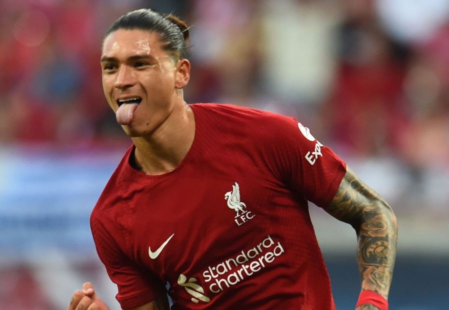 Tien dao dat nhat lich su Liverpool lap poker hinh anh