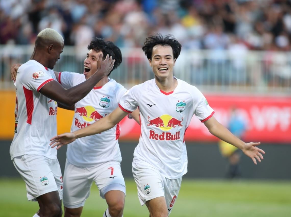 HAGL vs CLB Thanh Hoa anh 1