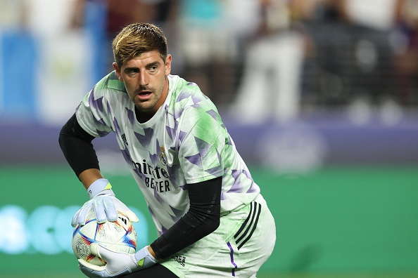 Courtois: ‘Giao huu thi khong tinh’ hinh anh