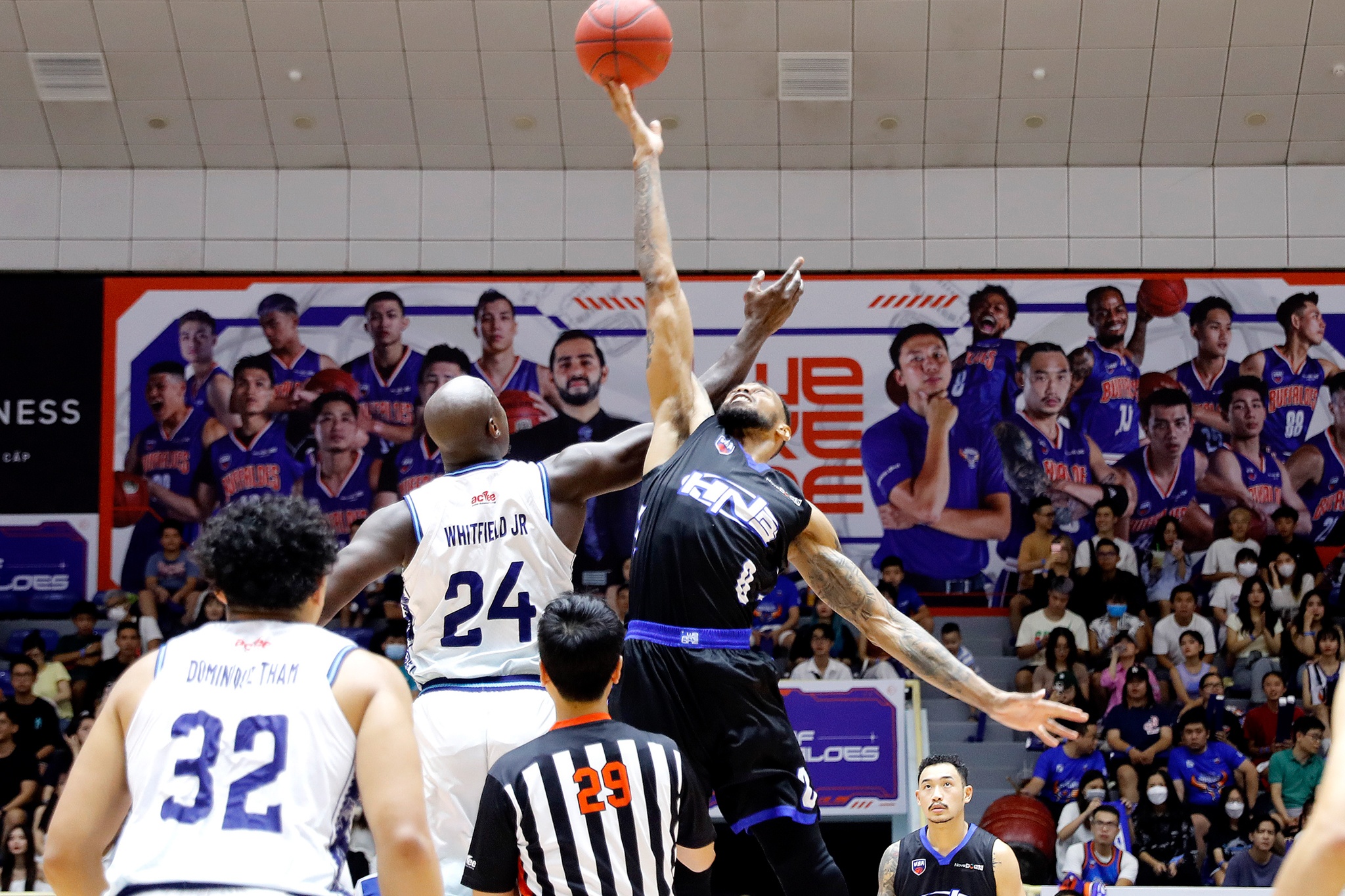 Hanoi Buffaloes gianh vi tri thu ba tu Nha Trang Dolphins anh 5