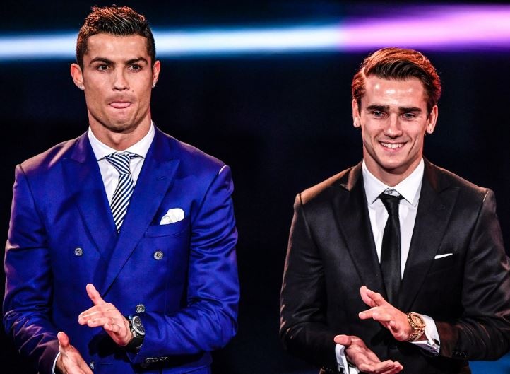 Man United tu choi doi Ronaldo lay Griezmann hinh anh