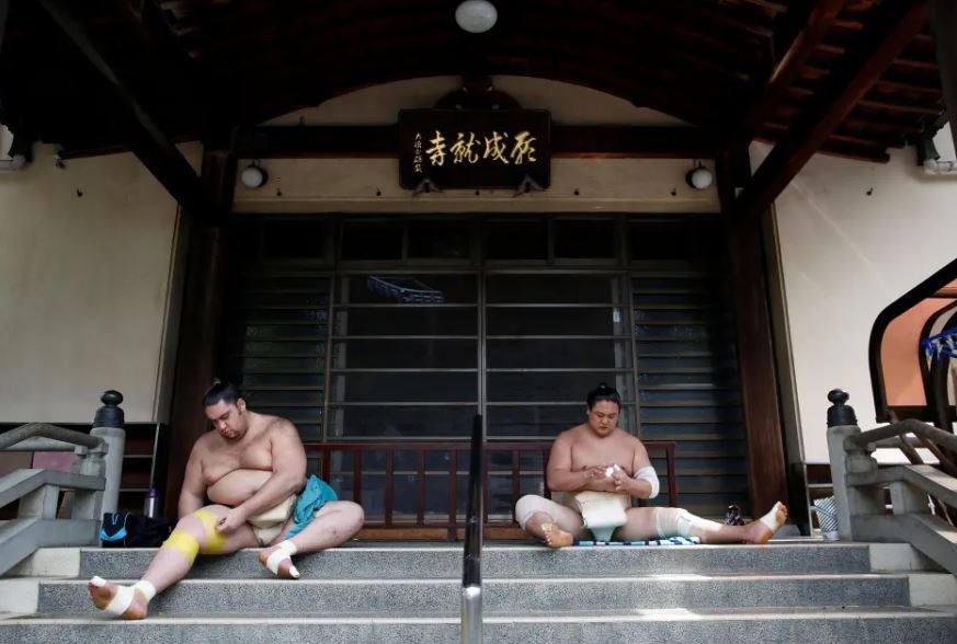 Bua an gap 4 lan nguoi thuong cua vo si Sumo anh 8