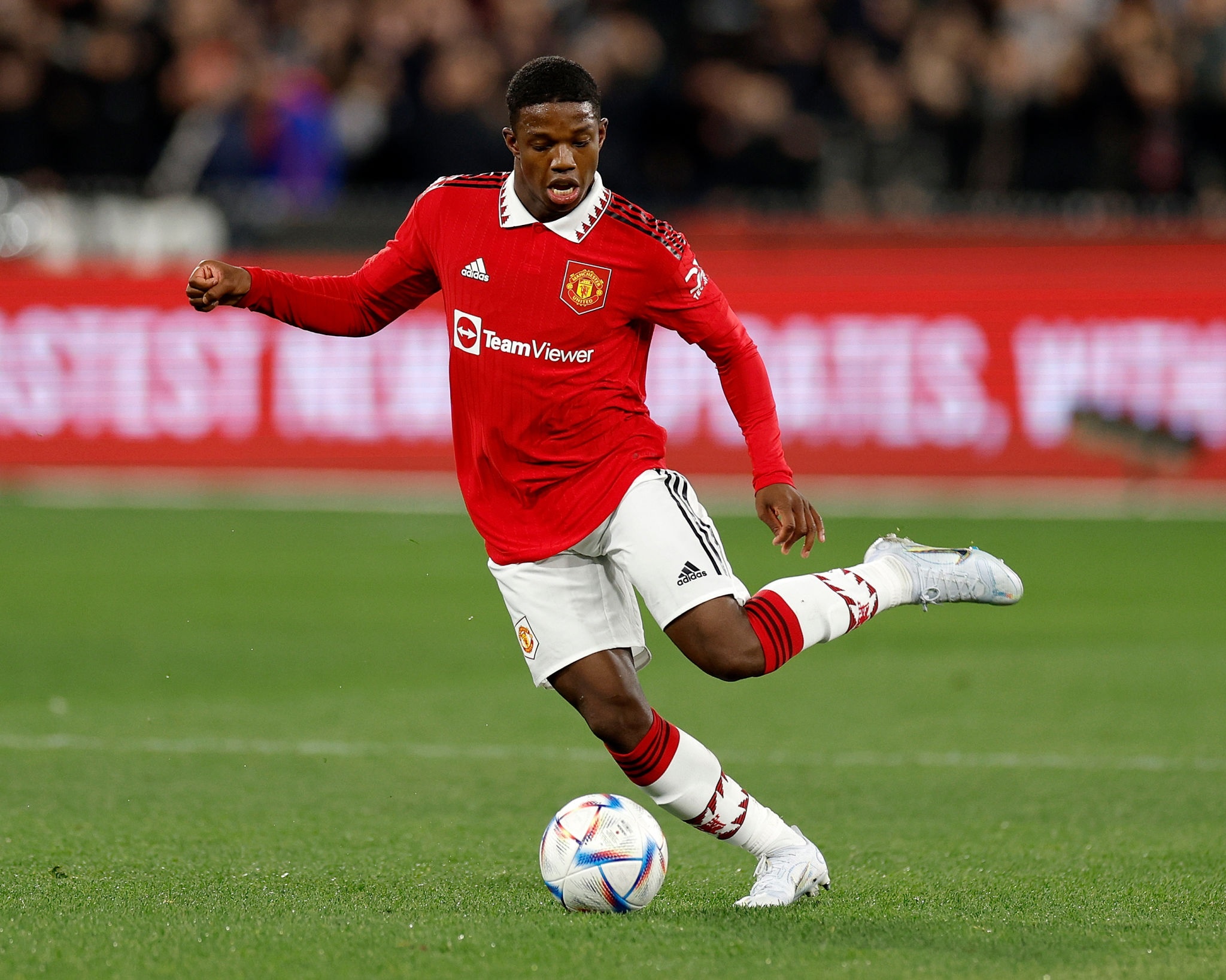 Dan tan binh vua cap ben Premier League anh 8