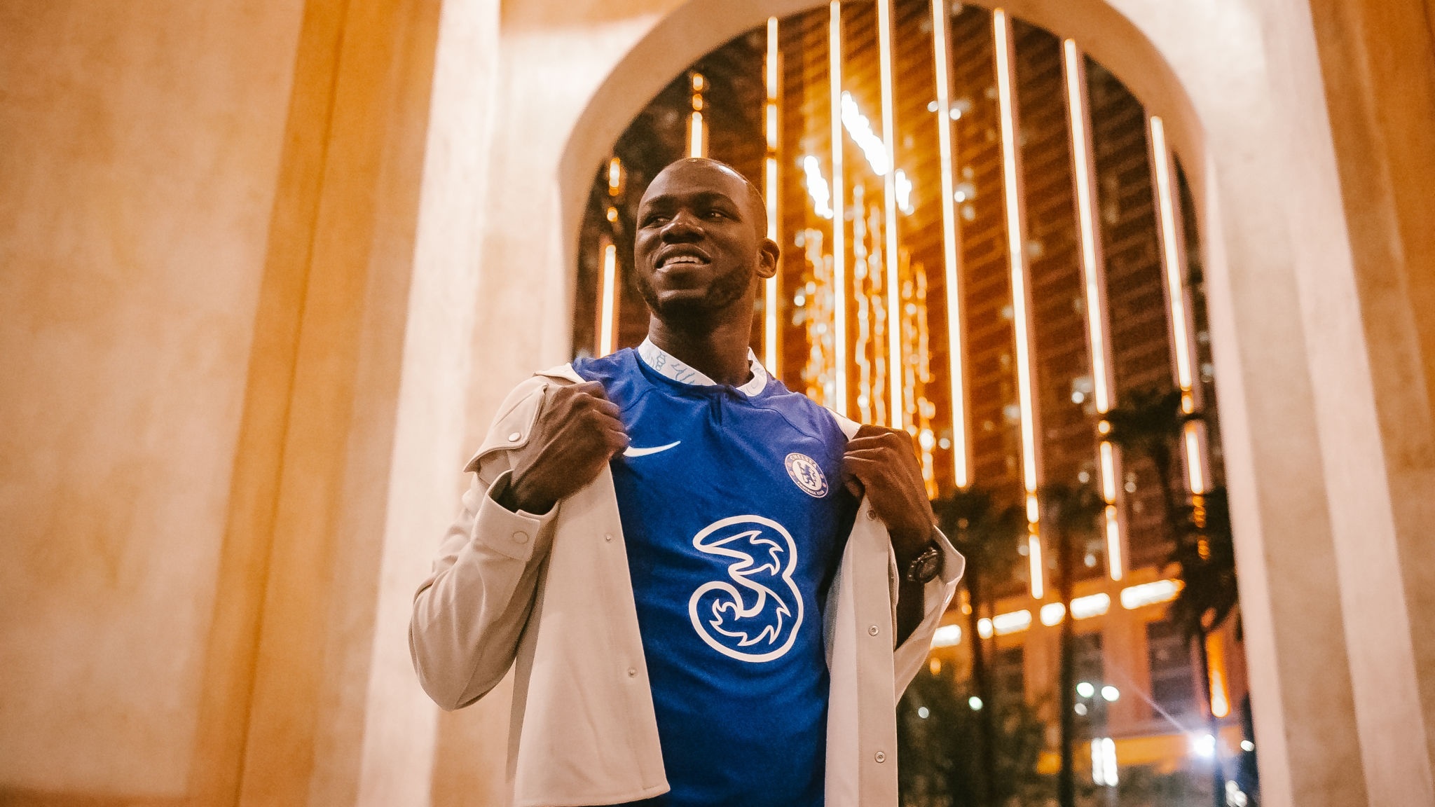 Dan tan binh vua cap ben Premier League anh 10