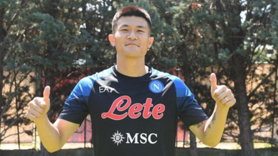 6 cau thu chau A duoc ky vong toa sang o chau Au anh 4