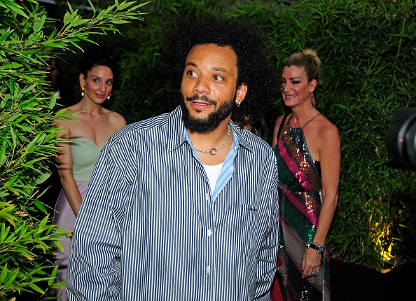 Dan sao van dang that nghiep anh 9