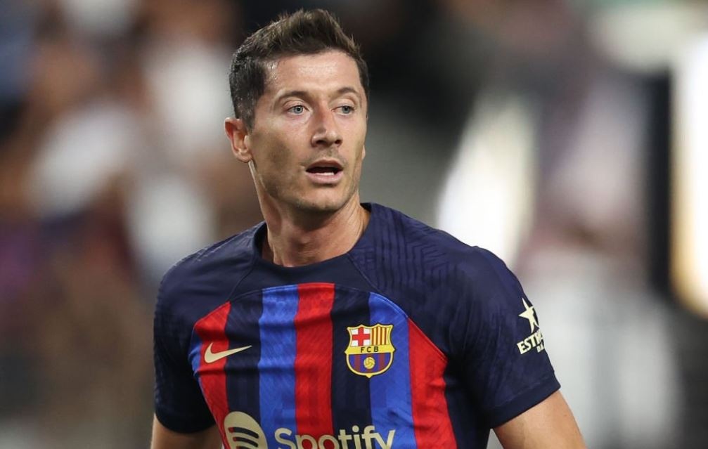 Barca dap tra Bayern hinh anh