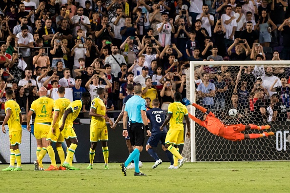 Messi toa sang giup PSG gianh Sieu cup Phap anh 2