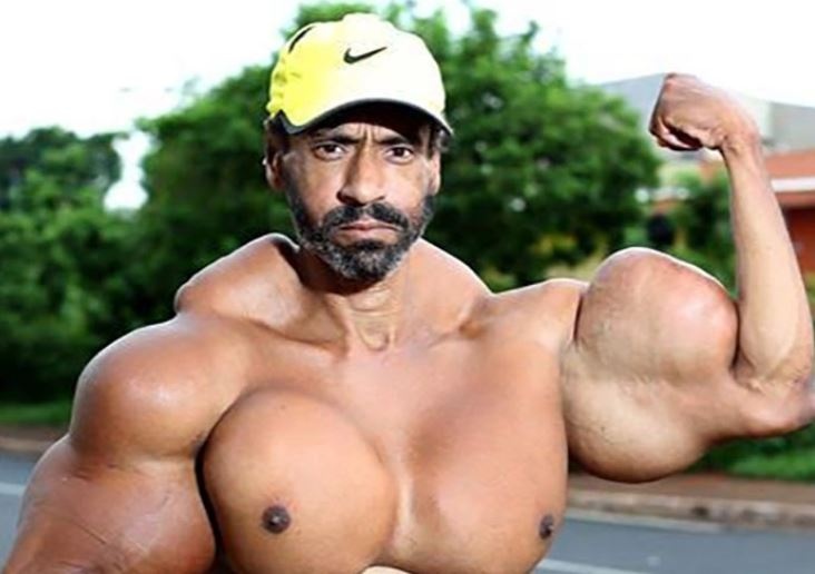 'Hulk Brazil' qua doi o tuoi 55 hinh anh